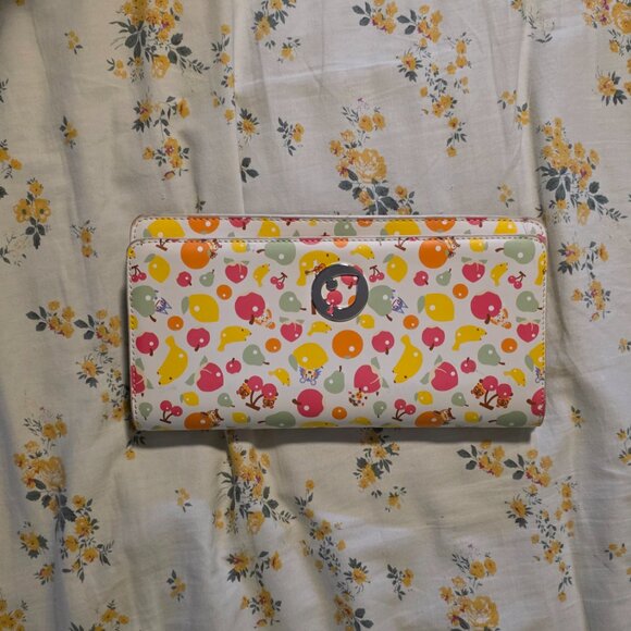 EUC Animal Crossing Switch Case - Picture 4 of 4